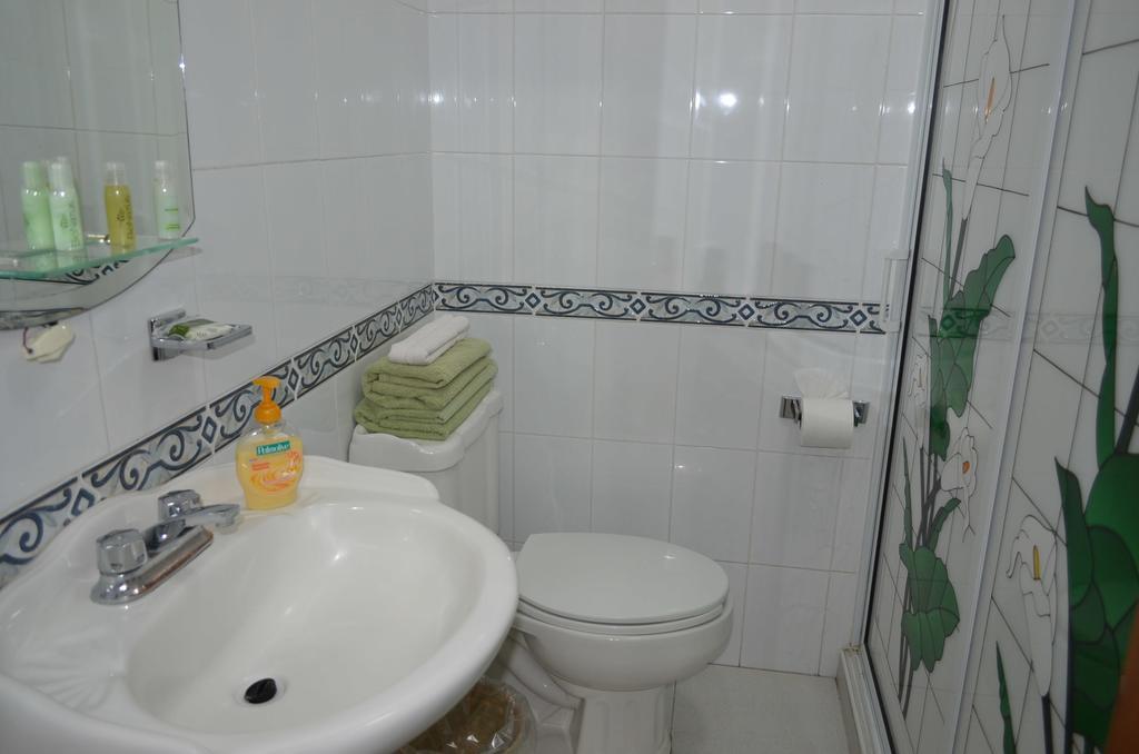Hotel Casa San Roque غواناخواتو الغرفة الصورة