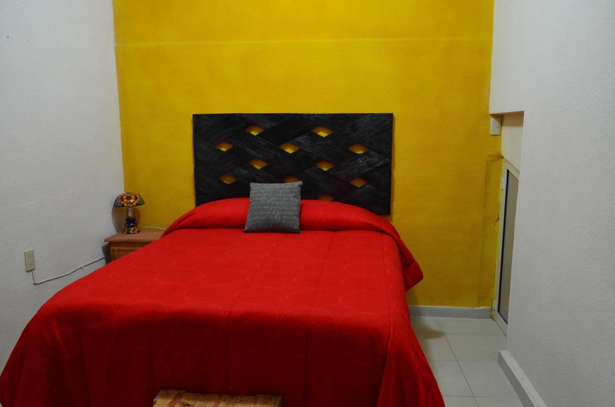 Hotel Casa San Roque غواناخواتو المظهر الخارجي الصورة